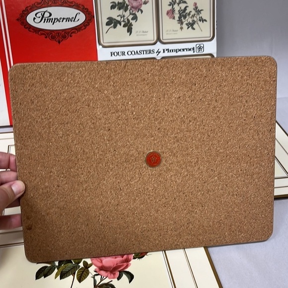 Pimpernel Traditional Acrylic Cork Back Placemats & Coasters English Rose Box - Picture 4 of 10